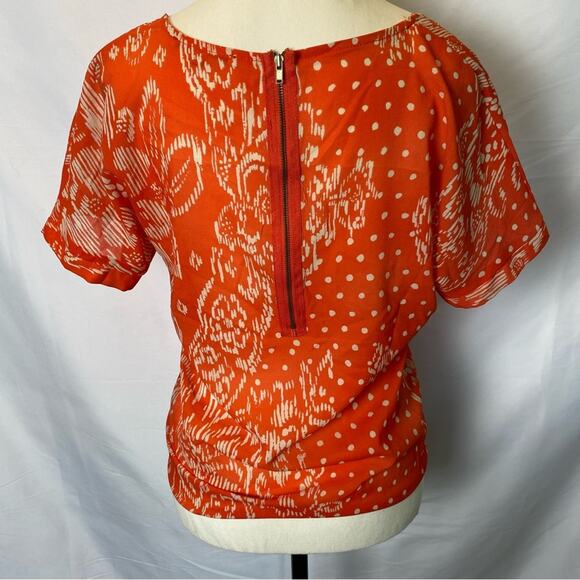 Collective Concepts Tie Front Short Sleeve Blouse Womens Size Small Red Floral - Picture 4 of 12